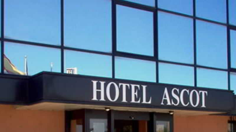 Hotel Ascot Binasco Exterior foto